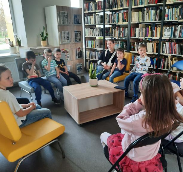 Ramučių bibliotekos balandžio mėnesio veiklos