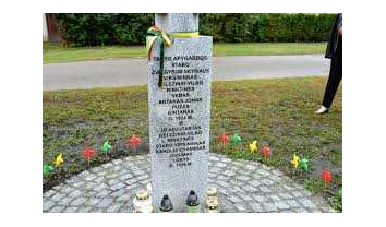 Paminklinė stela Tauro apygardos Geležinio vilko rinktinės partizanams Ilgakiemio km.