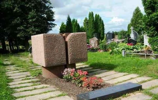 0001_tado_ivanausko_kapas_tabariskiu_kapinese_10_1736431977-0fc18f51113c6fe6daa9fe71ca871565.jpg